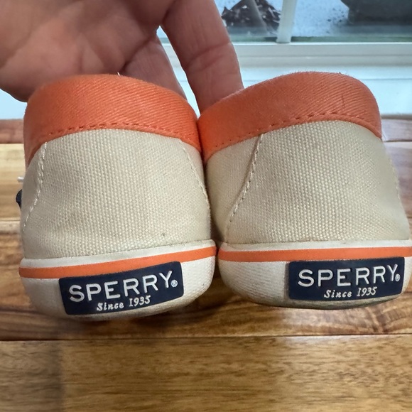 Sperry 2-eye lacing boat shoes Coral and Cream size 7.5 - Picture 4 of 8